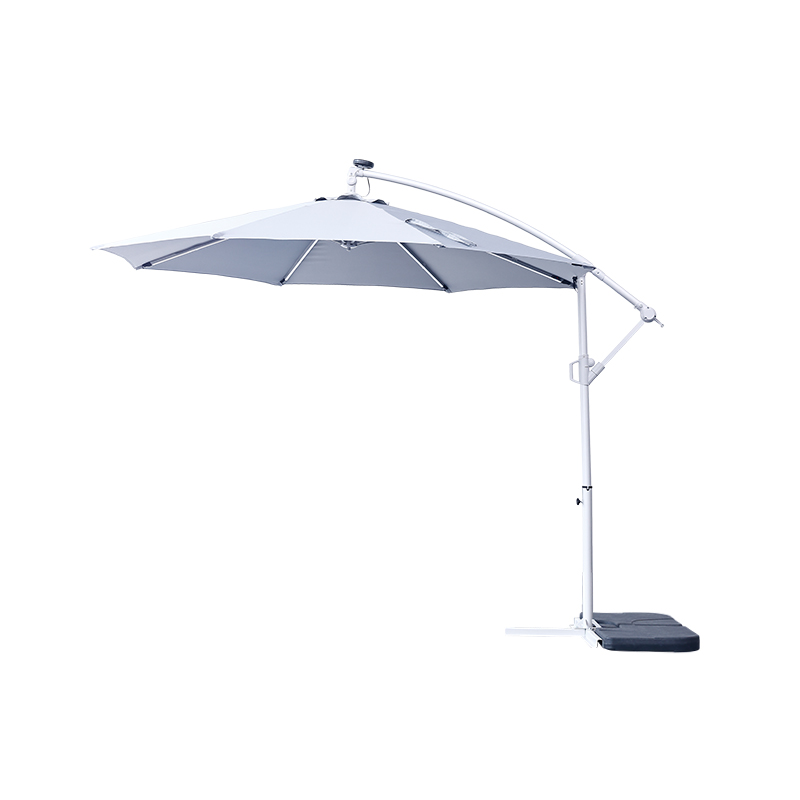 ¿Por qué debería considerar una sombrilla tipo banana voladiza para su patio?